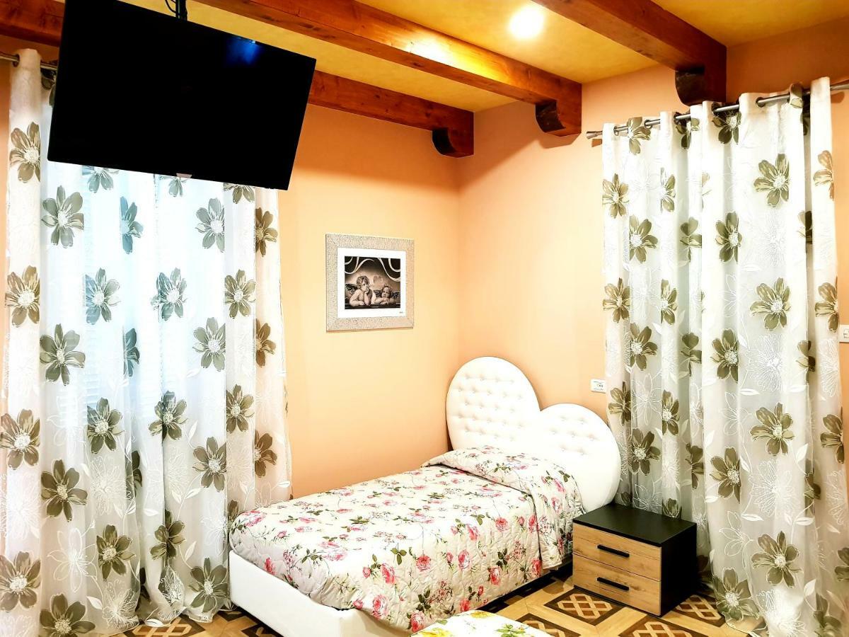 Da Marianna Hotel Barzanò Buitenkant foto